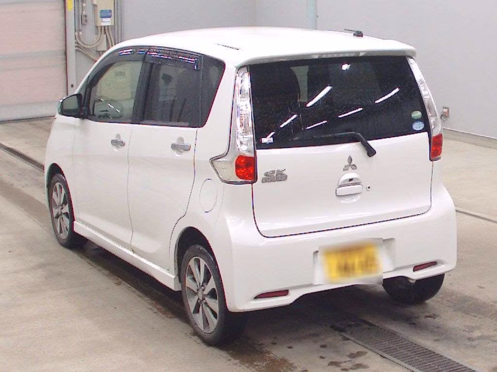 MITSUBISHI EK CUSTOM