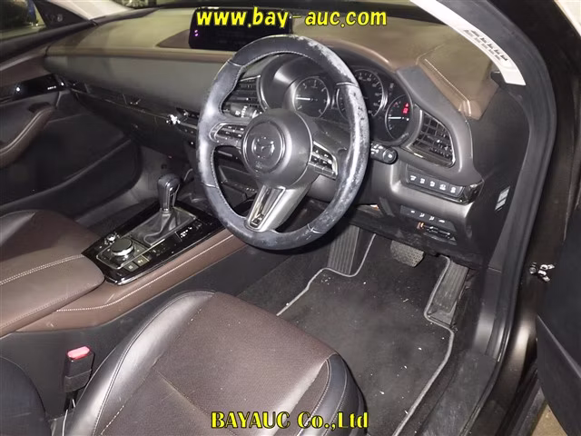 MAZDA CX-30
