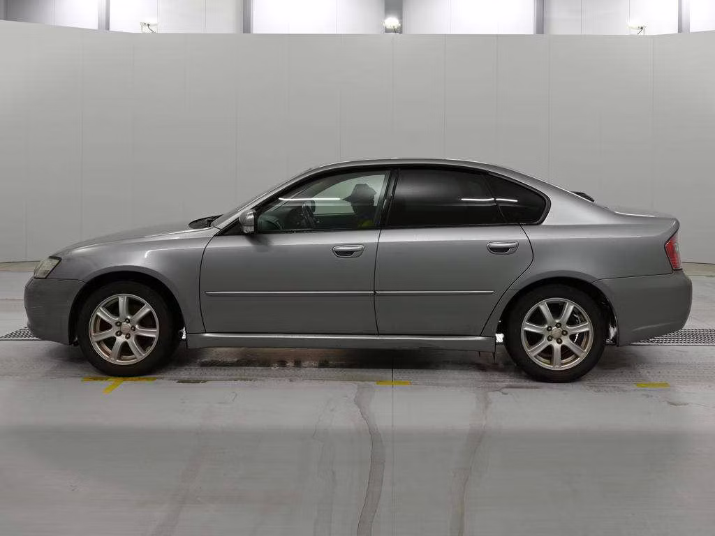 SUBARU LEGACY B4