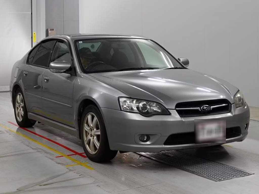 SUBARU LEGACY B4