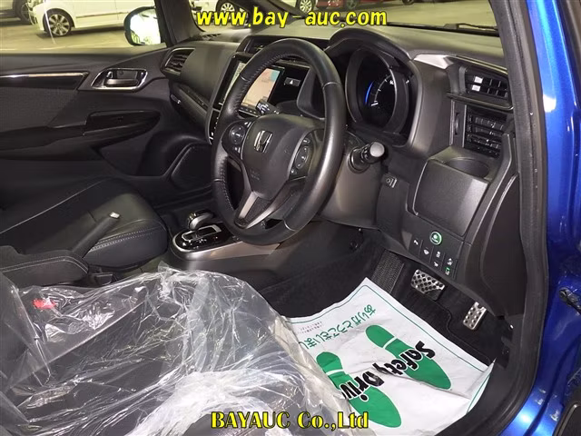 HONDA FIT