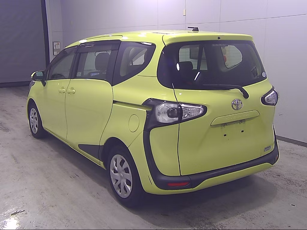 TOYOTA SIENTA