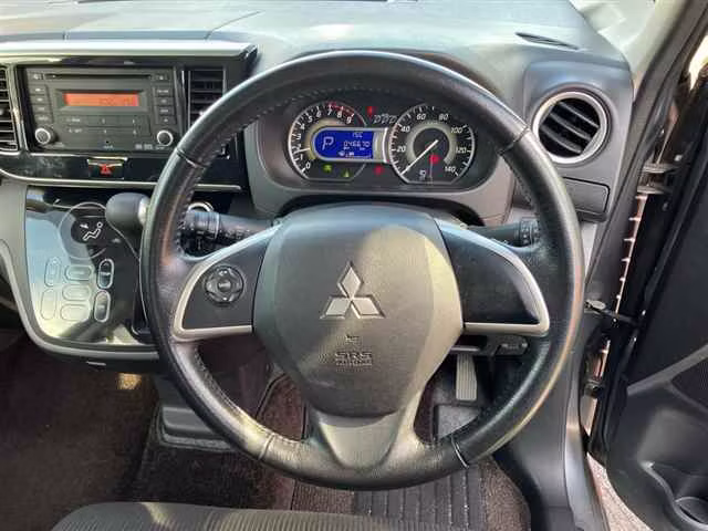 MITSUBISHI EK SPACE