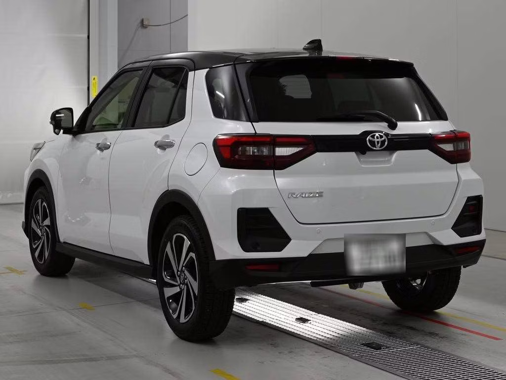 TOYOTA RAIZE