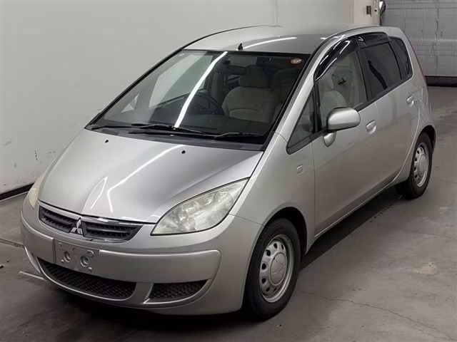 MITSUBISHI COLT