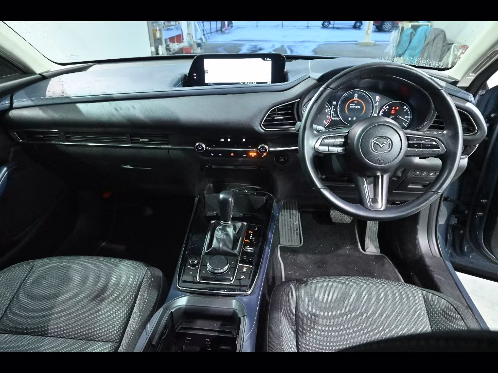 MAZDA CX-30