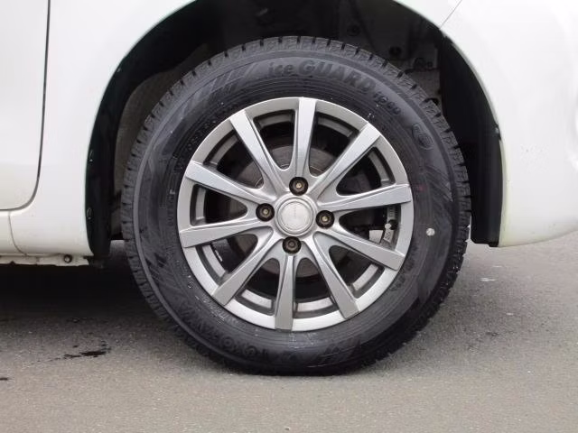 DAIHATSU BOON