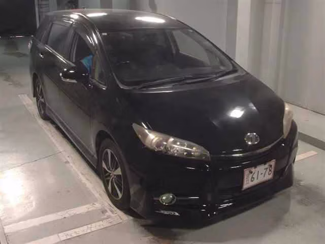TOYOTA WISH