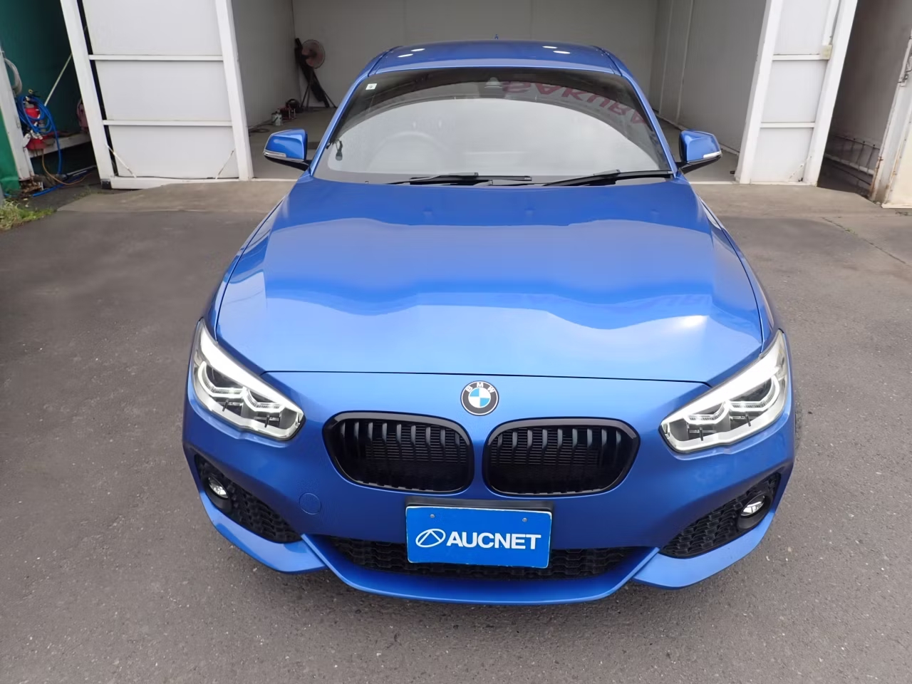 BMW 1-SERIES
