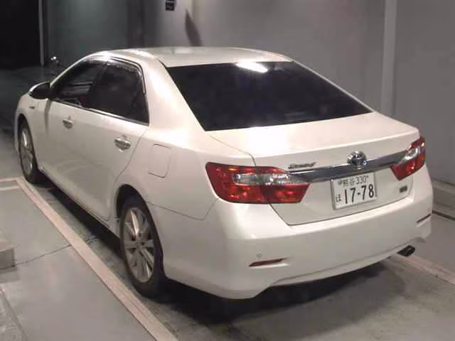 TOYOTA CAMRY