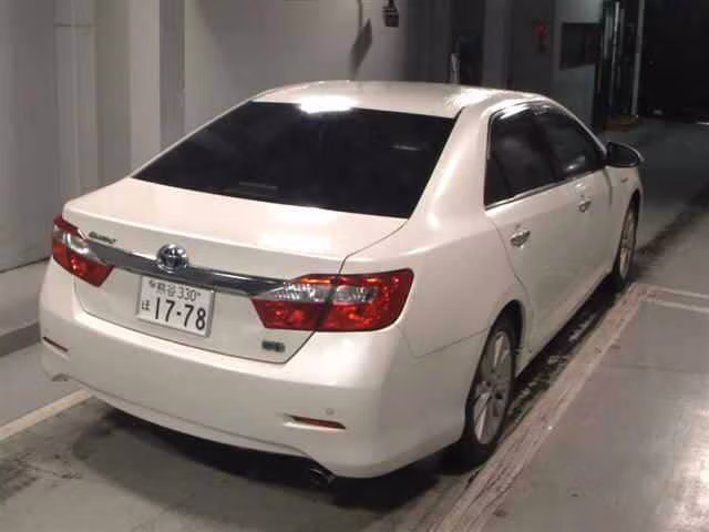 TOYOTA CAMRY