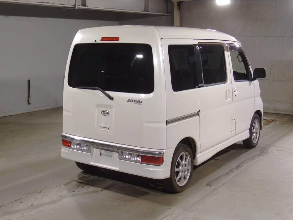 DAIHATSU ATRAI