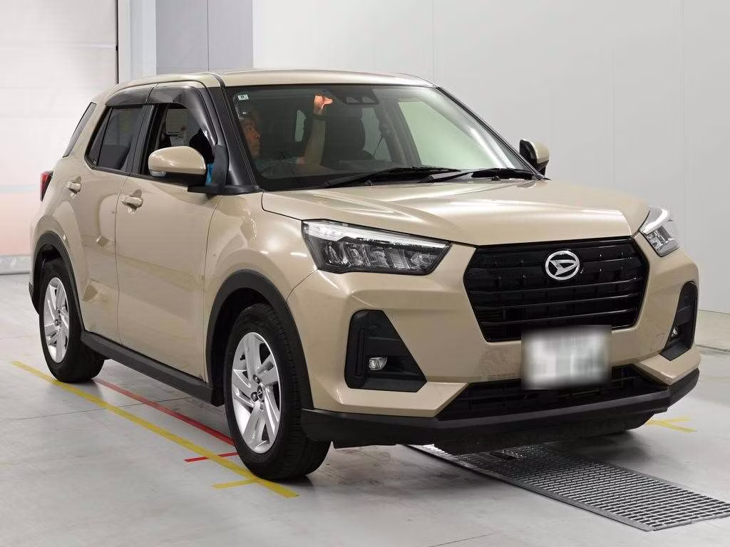 DAIHATSU ROCKY