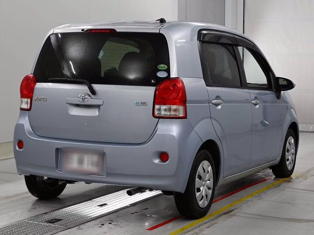 TOYOTA PORTE
