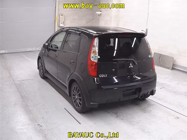 MITSUBISHI COLT