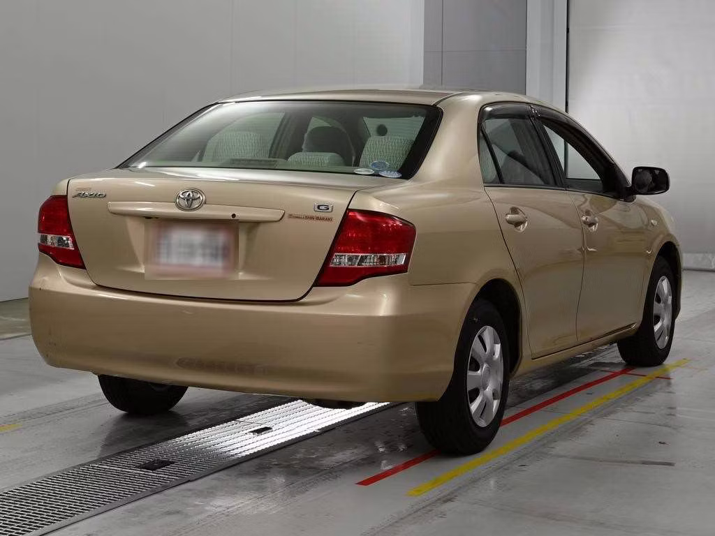 TOYOTA COROLLA AXIO