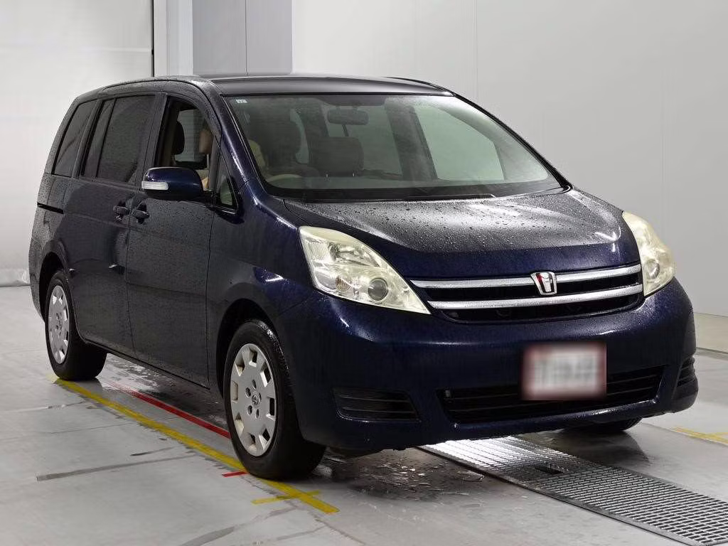 TOYOTA ISIS
