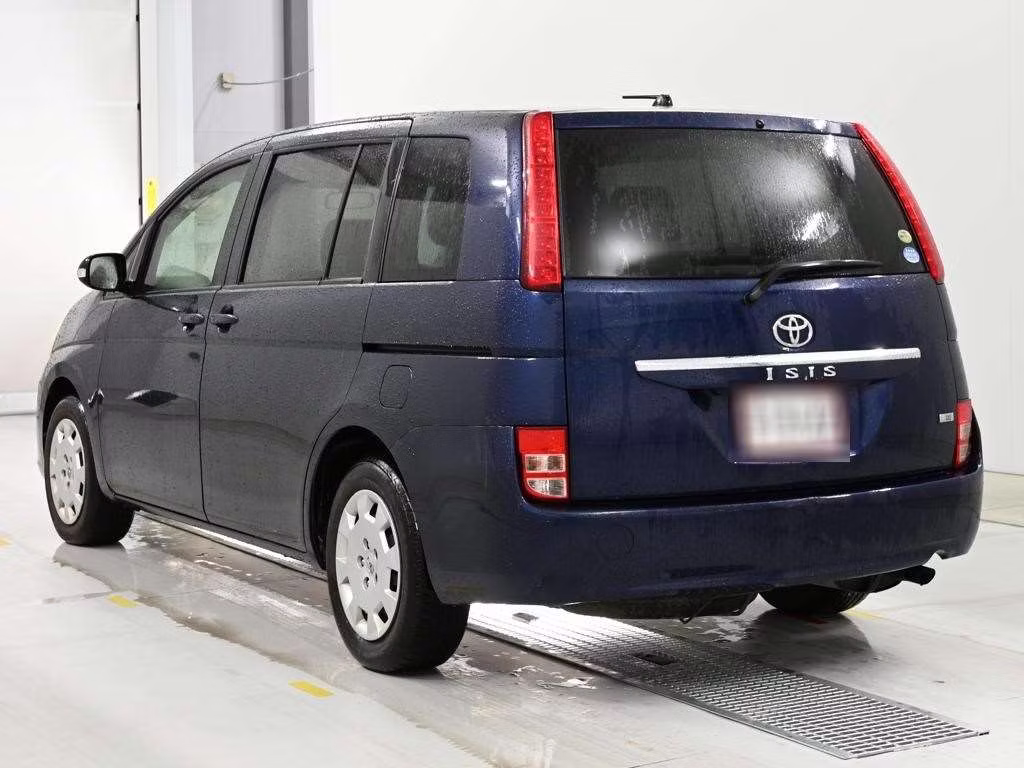 TOYOTA ISIS