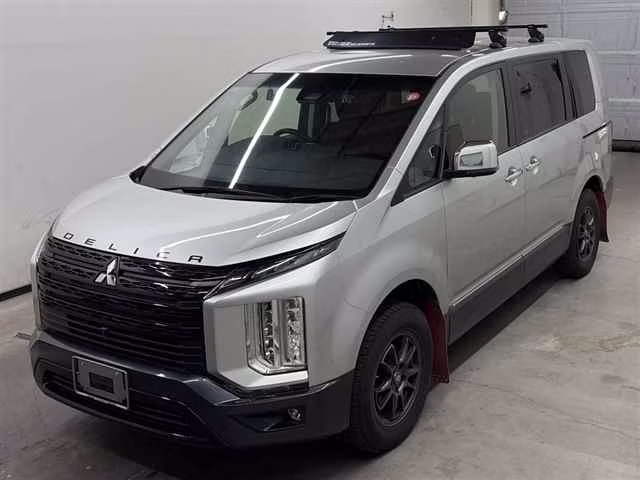 MITSUBISHI DELICA D:5