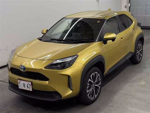 TOYOTA YARIS CROSS