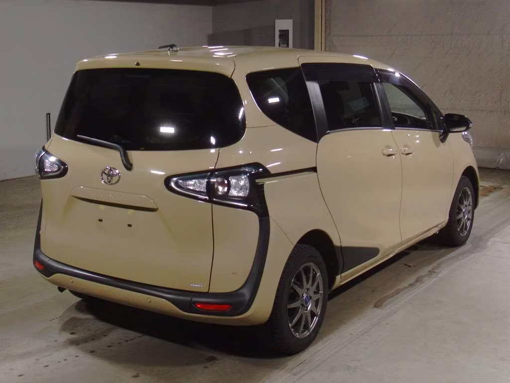TOYOTA SIENTA
