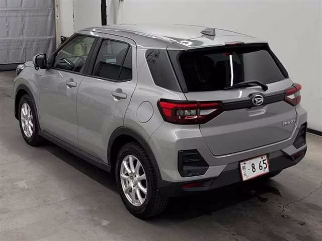 DAIHATSU ROCKY