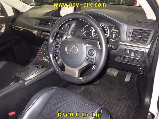 LEXUS CT200H