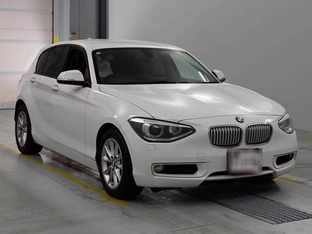 BMW 1-SERIES