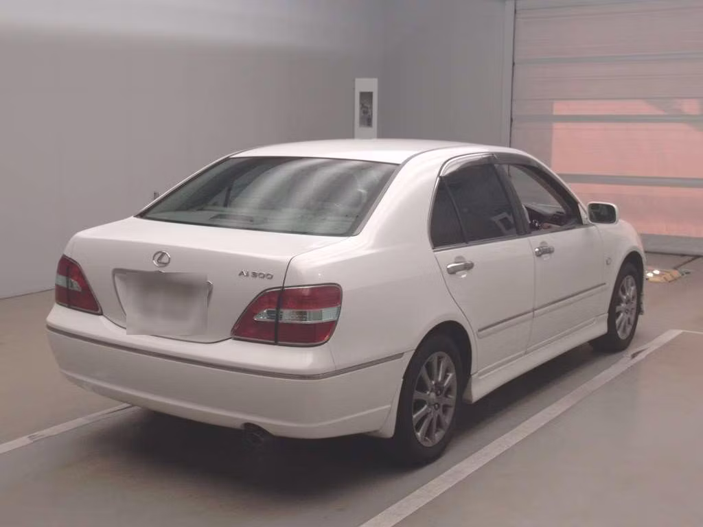 TOYOTA BREVIS