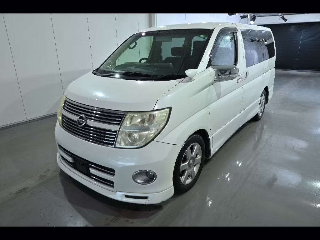 NISSAN ELGRAND