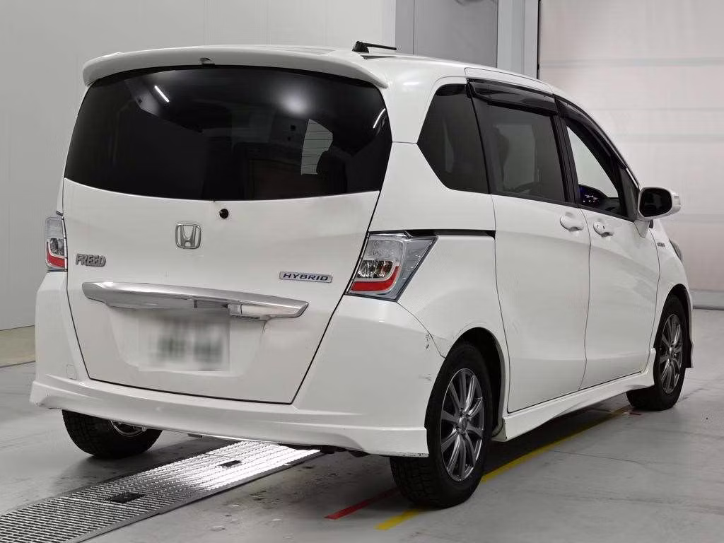 HONDA FREED