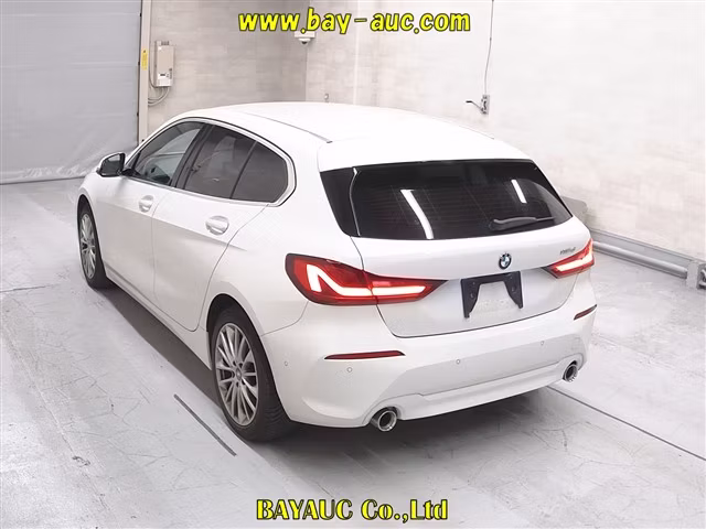 BMW 1-SERIES