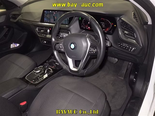 BMW 1-SERIES