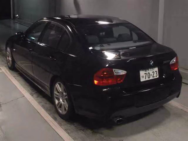 BMW 3-SERIES