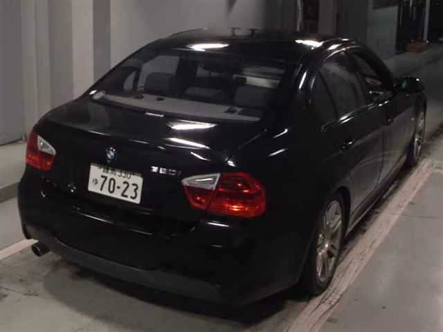 BMW 3-SERIES
