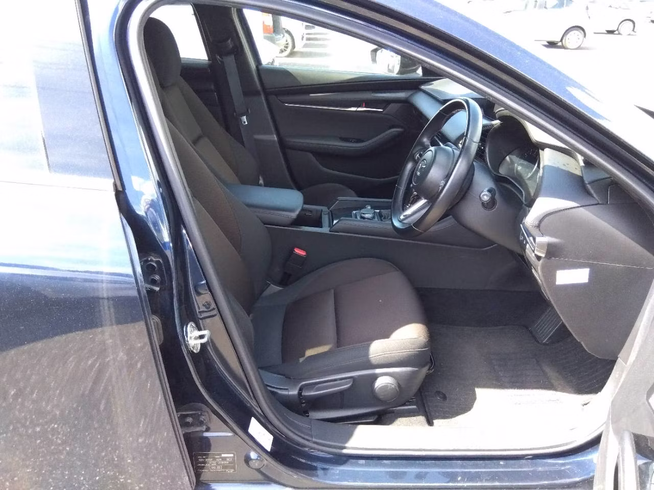 MAZDA MAZDA3