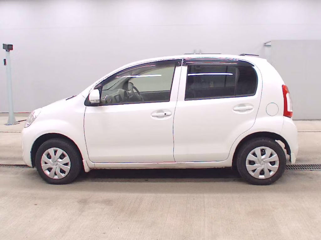 DAIHATSU BOON