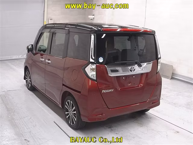 TOYOTA ROOMY