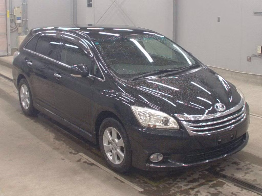 TOYOTA MARK X ZIO