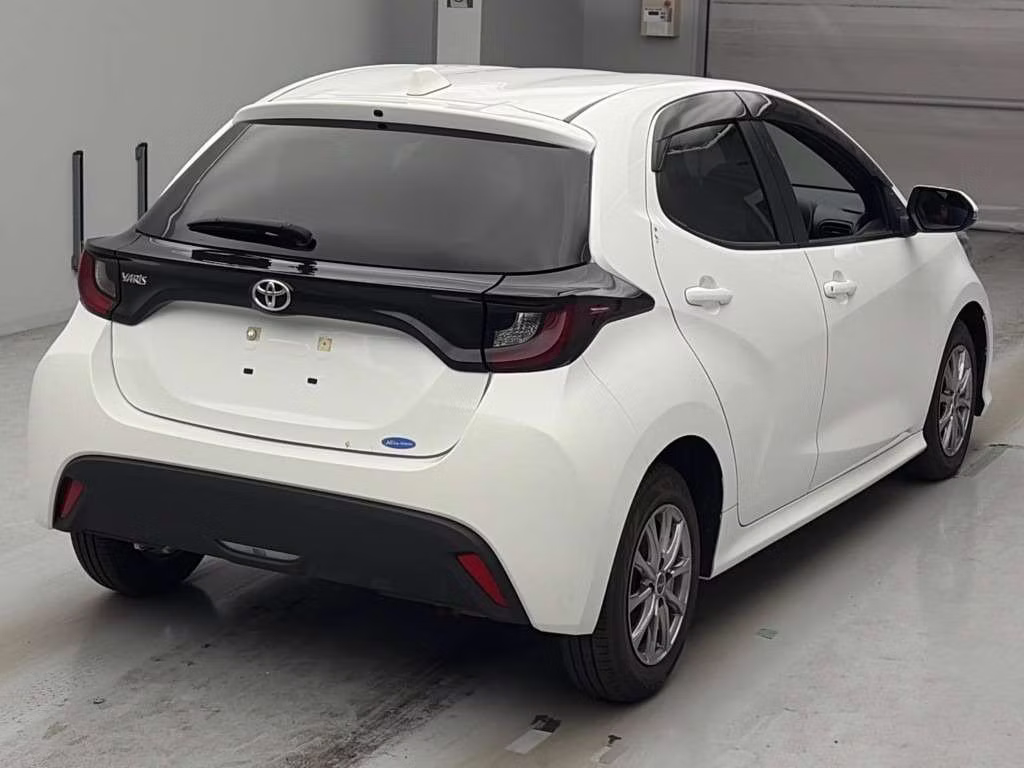 TOYOTA YARIS