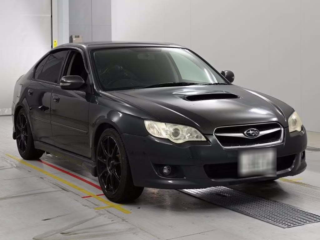 SUBARU LEGACY B4