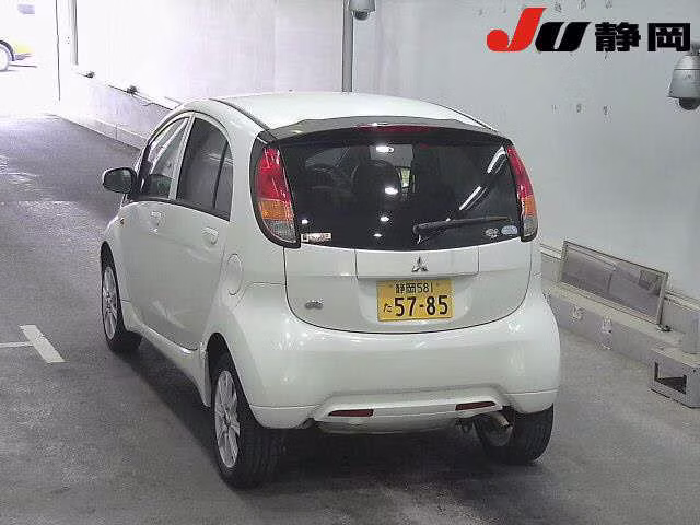 MITSUBISHI I