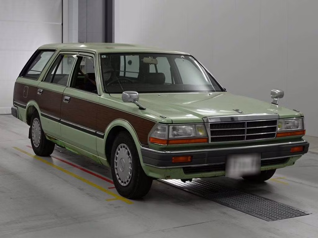 NISSAN CEDRIC
