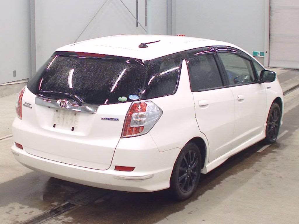 HONDA FIT SHUTTLE