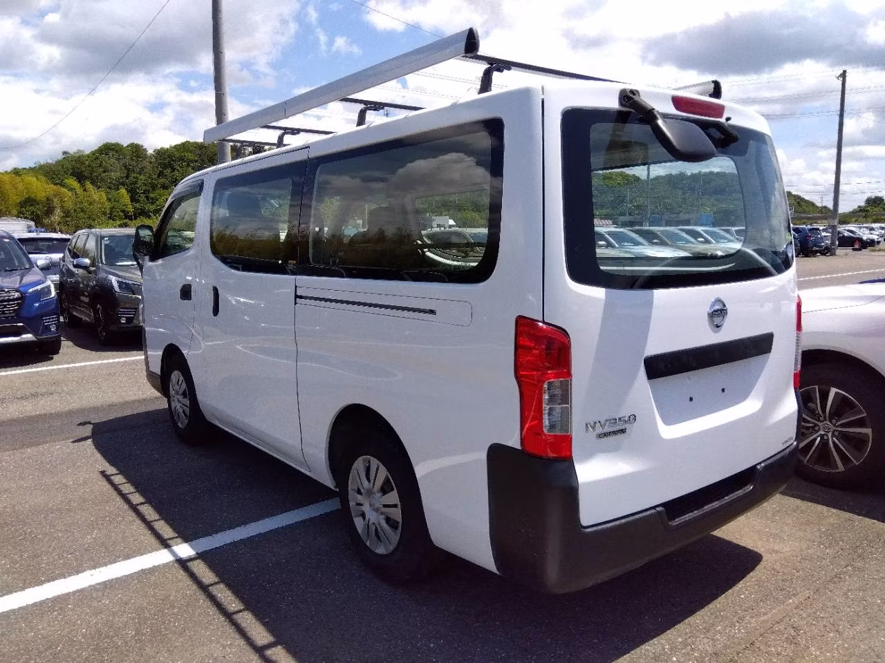 NISSAN NV350 CARAVAN