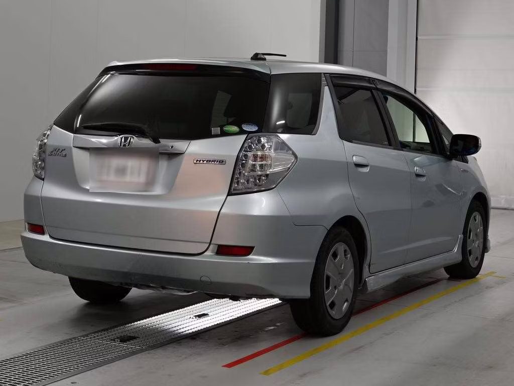 HONDA FIT SHUTTLE