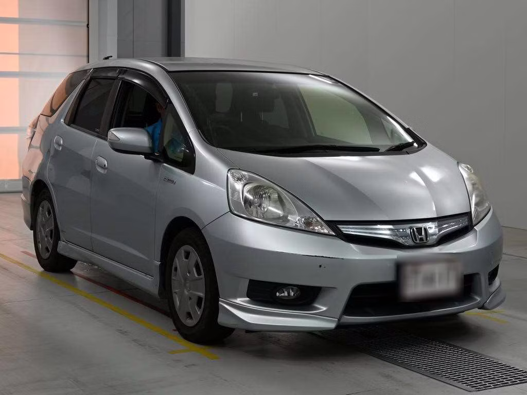 HONDA FIT SHUTTLE