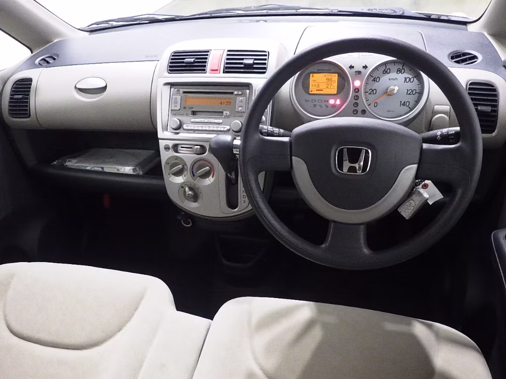 HONDA LIFE