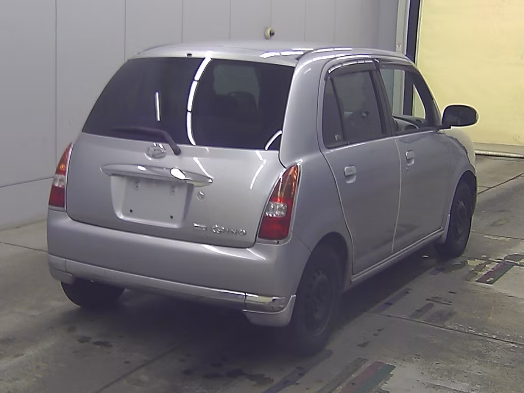 DAIHATSU MIRA GINO