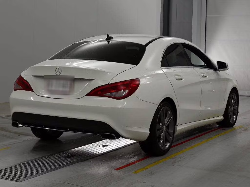 MERCEDES-BENZ CLA-CLASS